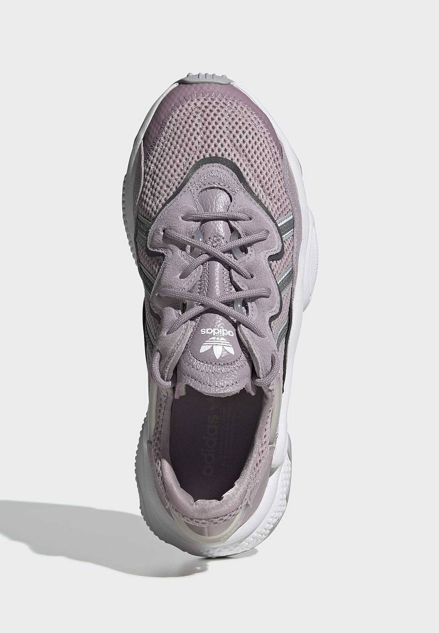 Фото № 3 с приближением к товару «‎Adidas Ozweego Shoes »