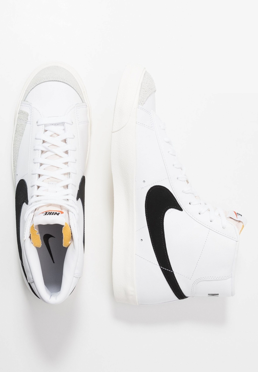 Фото № 4 с приближением к товару «‎Nike Blazer 77 »