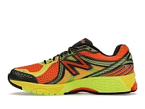 Фото № 3 с приближением к товару «‎New Balance 860v2»