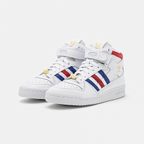 Фото № 3 с приближением к товару «‎Adidas Forum »