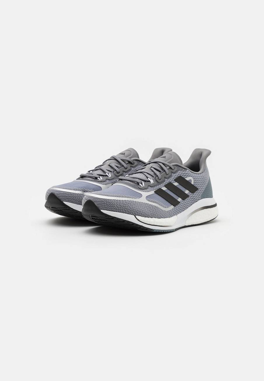 Фото № 2 с приближением к товару «‎Adidas Supernova»