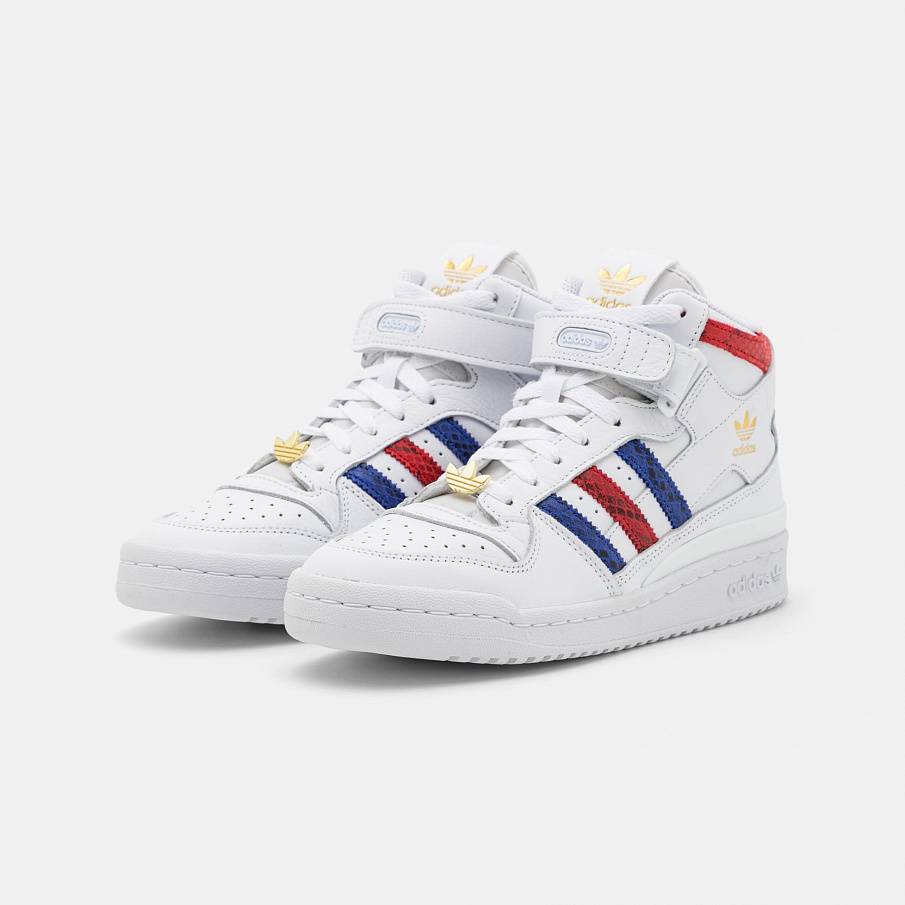 Фото № 3 с приближением к товару «‎Adidas Forum »