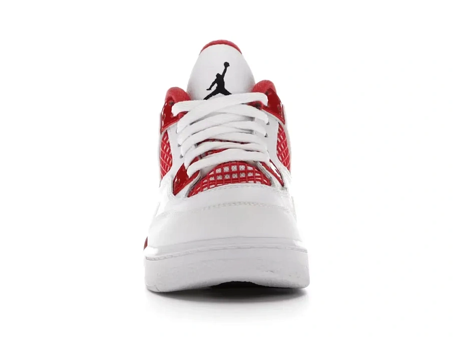 Фото № 2 с приближением к товару «‎Jordan 4 Retro»