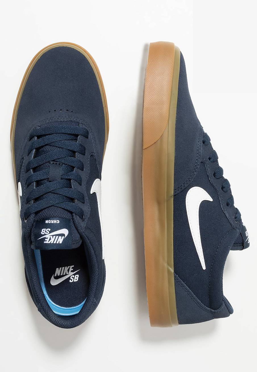 Фото № 2 с приближением к товару «‎Nike Chron »