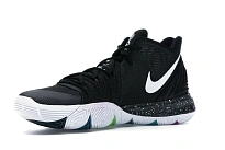Фото № 3 с приближением к товару «‎Nike Kyrie 5 Black Magic»