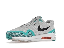 Фото № 2 с приближением к товару «‎Nike Air Max 1 Lunar Breeze Pure Platinum»