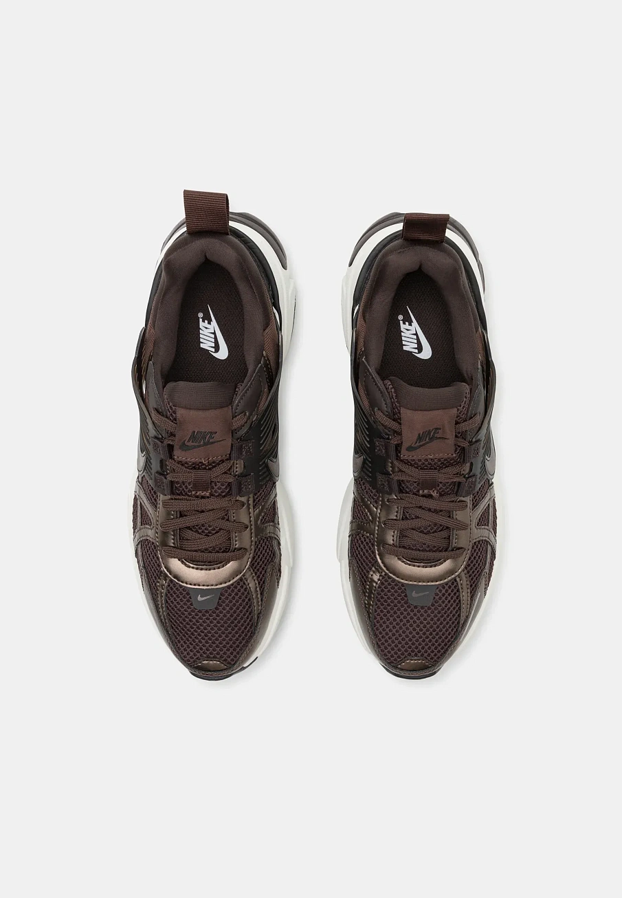 Фото № 4 с приближением к товару «‎V2K RUN »