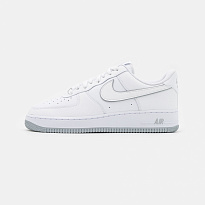 Фото № 1 с приближением к товару «‎Nike Air Force 1 ’07 »