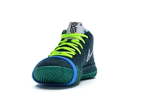 Фото № 3 с приближением к товару «‎Nike Kyrie 4 Concepts Green Lobster»