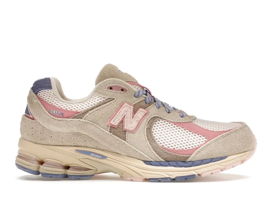 Фото № 1 с приближением к товару «‎New Balance 2002R»