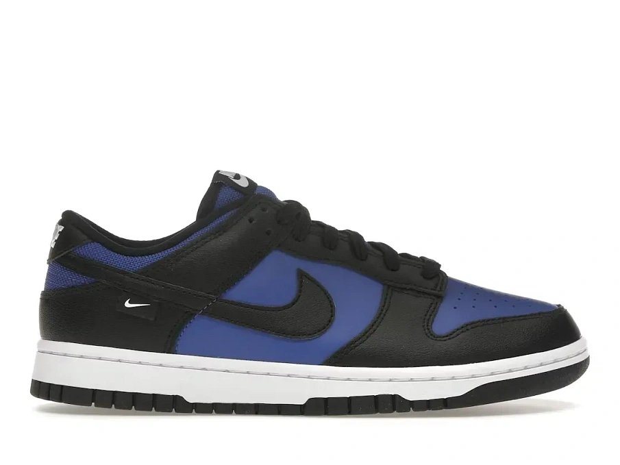 Фото № 1 с приближением к товару «‎Nike Dunk Low»