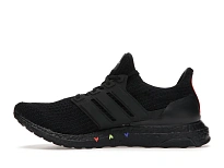 Фото № 3 с приближением к товару «‎adidas Ultra Boost 4.0 DNA Hearts Pack Black»