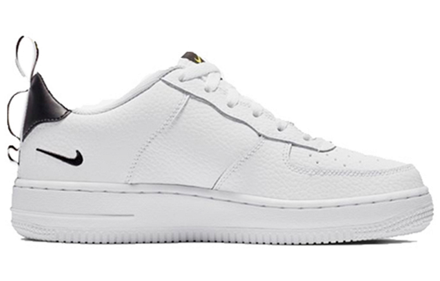 Фото № 2 с приближением к товару «‎Nike Air Force 1 Utility Low Skate shoes white»