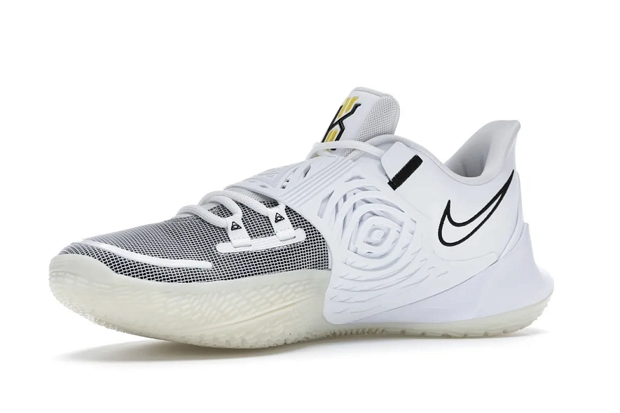 Фото № 4 с приближением к товару «‎Nike Kyrie Low 3 White Black Glow»