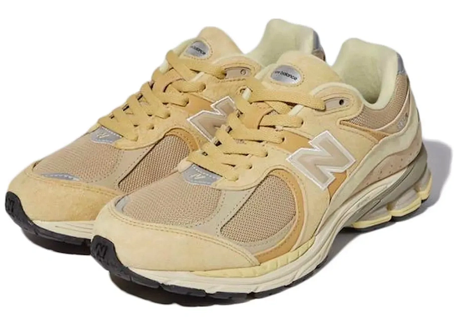 Фото № 1 с приближением к товару «‎New Balance 2002R»