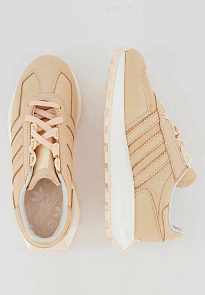 Фото № 3 с приближением к товару «‎Adidas Retropy »