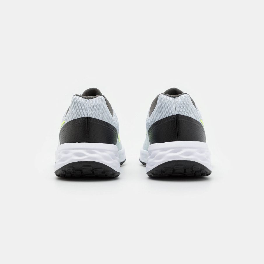 Фото № 3 с приближением к товару «‎Nike Revolution 6»