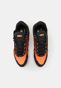 Фото № 4 с приближением к товару «‎AIR MAX»