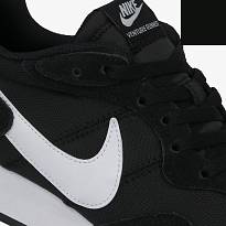 Фото № 5 с приближением к товару «‎Nike Venture Runner BlackWhite»