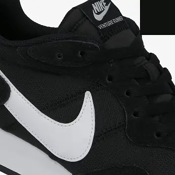 Nike Venture Runner BlackWhite - 5