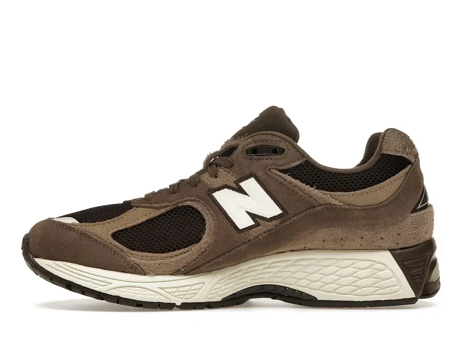 Фото № 3 с приближением к товару «‎New Balance 2002R»