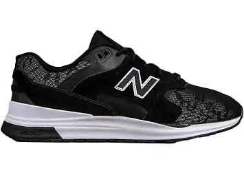 New Balance 1550 Revlite