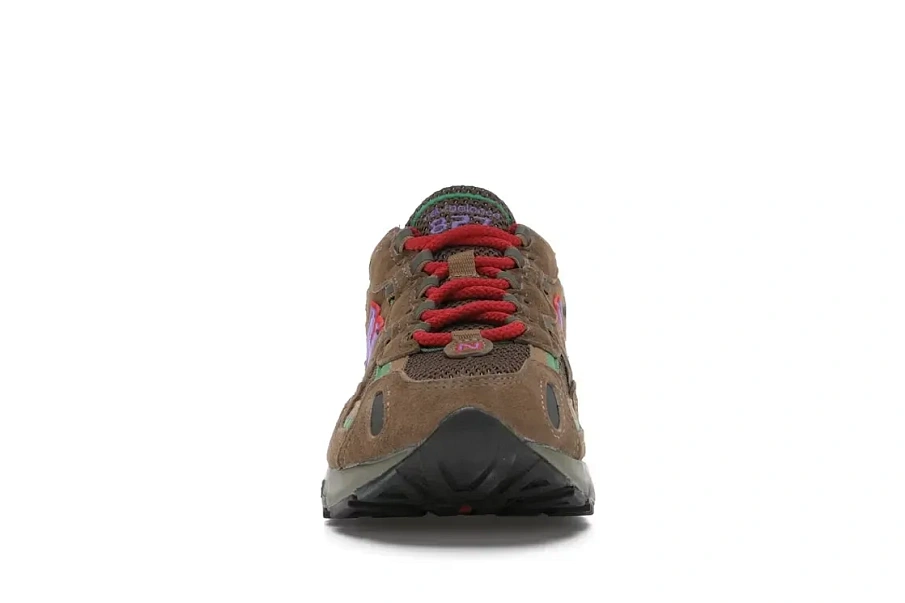 Фото № 2 с приближением к товару «‎New Balance 827»