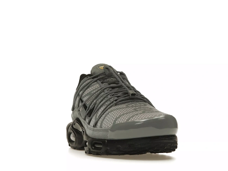 Фото № 1 с приближением к товару «‎Nike Air Max Plus Toggle Grey Reflective»