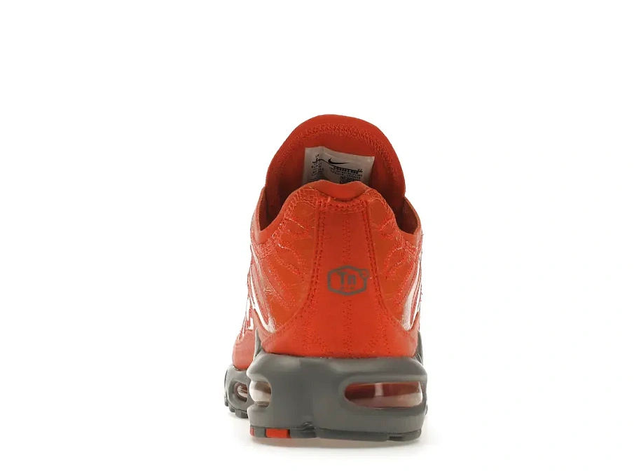Фото № 4 с приближением к товару «‎Nike Air Max Plus Decon Orange»