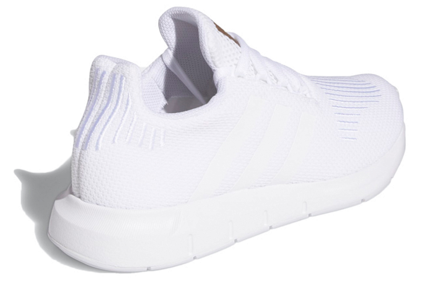 Фото № 4 с приближением к товару «‎adidas originals Swift Run Wmns White»