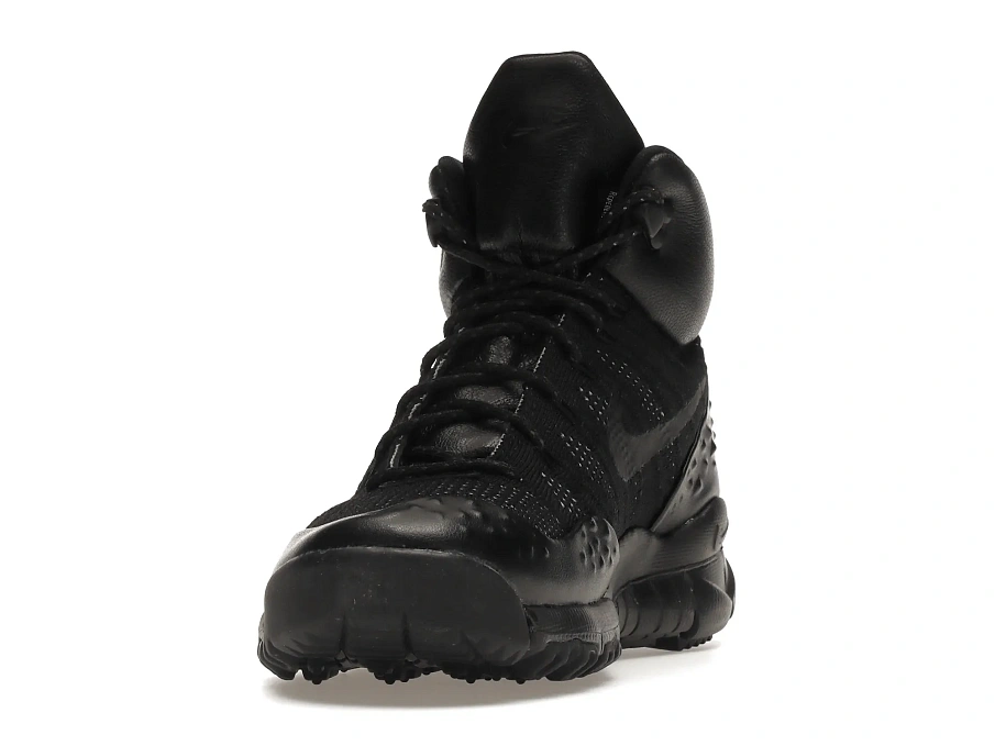 Фото № 3 с приближением к товару «‎Nike Lupinek Flyknit Triple Black»