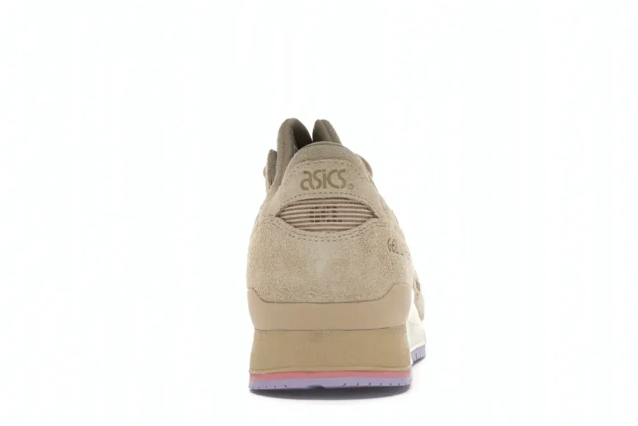 Фото № 4 с приближением к товару «‎ASICS Gel-Lyte III CLOT Sand»