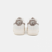 Фото № 3 с приближением к товару «‎Nike Wmns Air Force 1 07 »