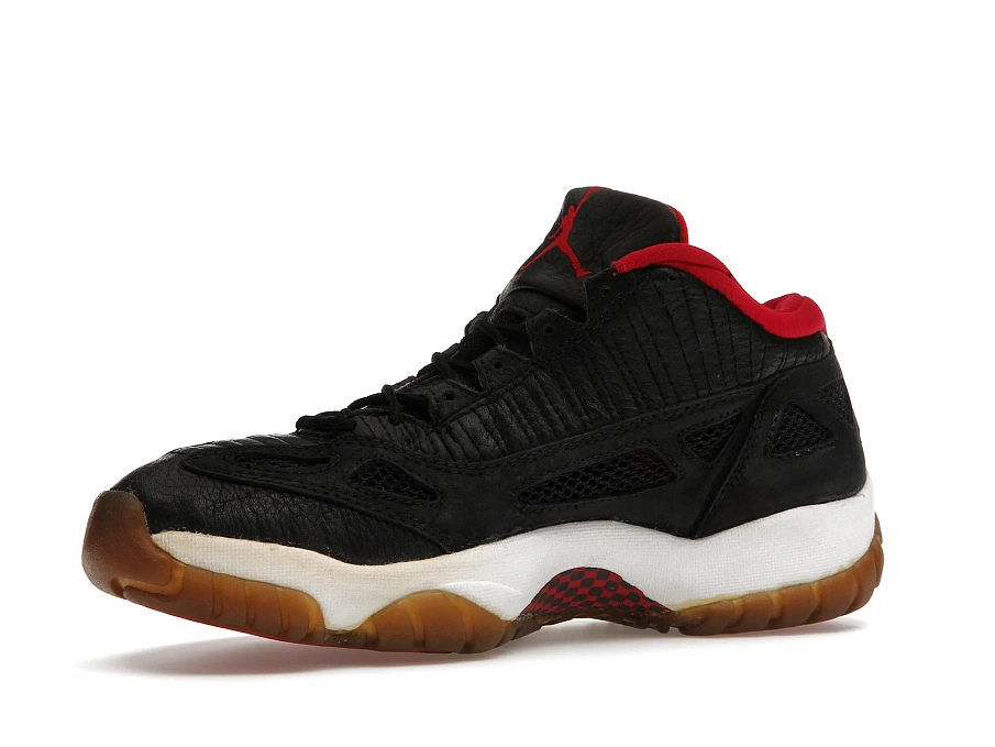 Фото № 4 с приближением к товару «‎Jordan 11 Retro Low IE OG Bred (1996)»