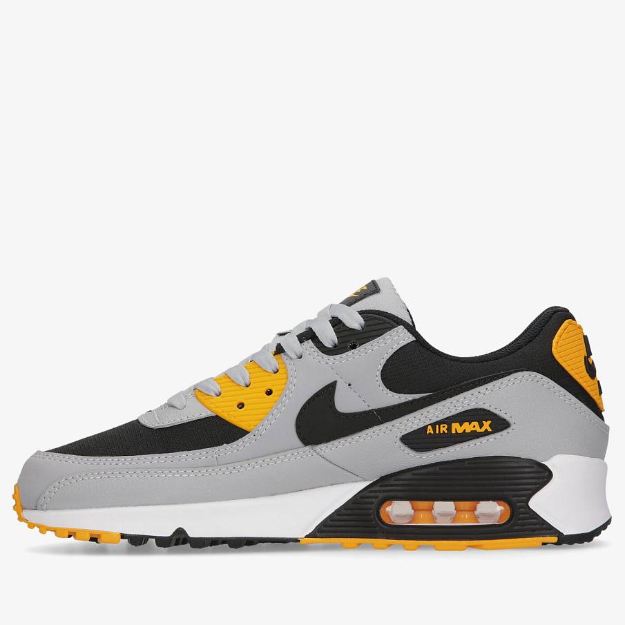 Фото № 3 с приближением к товару «‎Nike Air Max 90»