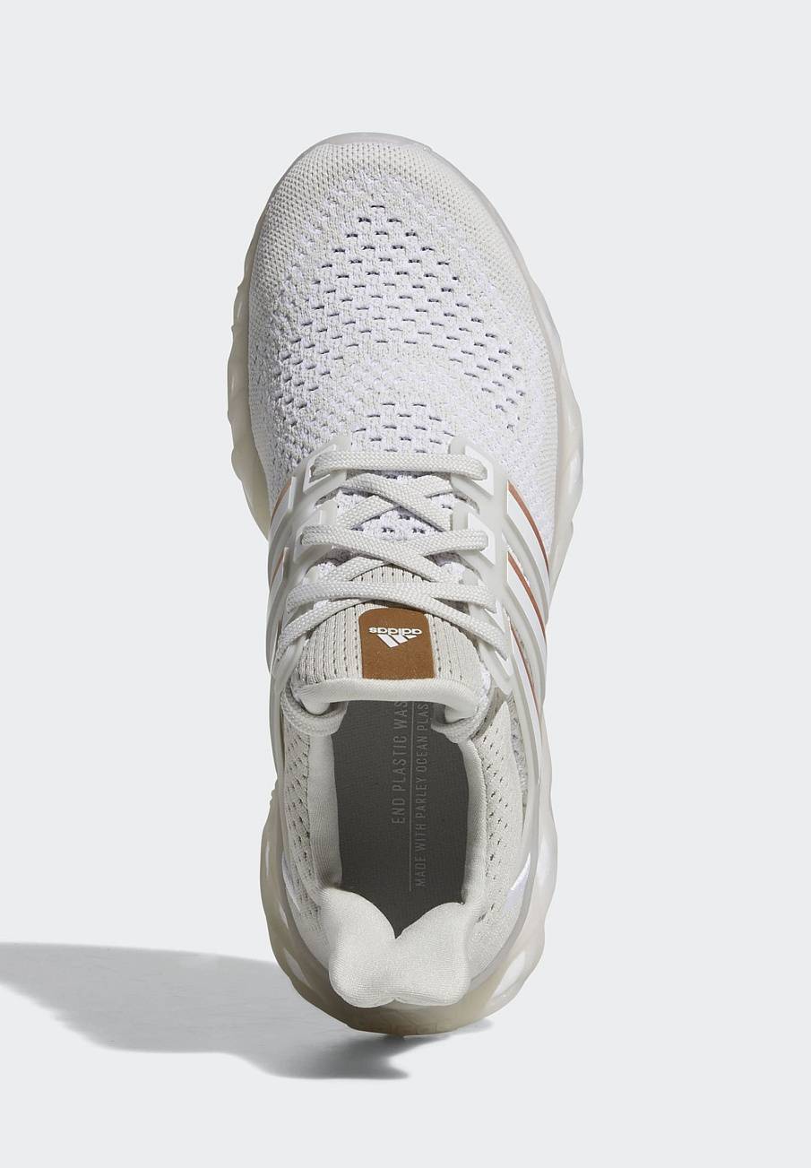 Фото № 3 с приближением к товару «‎Adidas Dna»