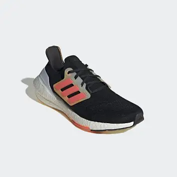 Adidas Ultraboost 22 - 4