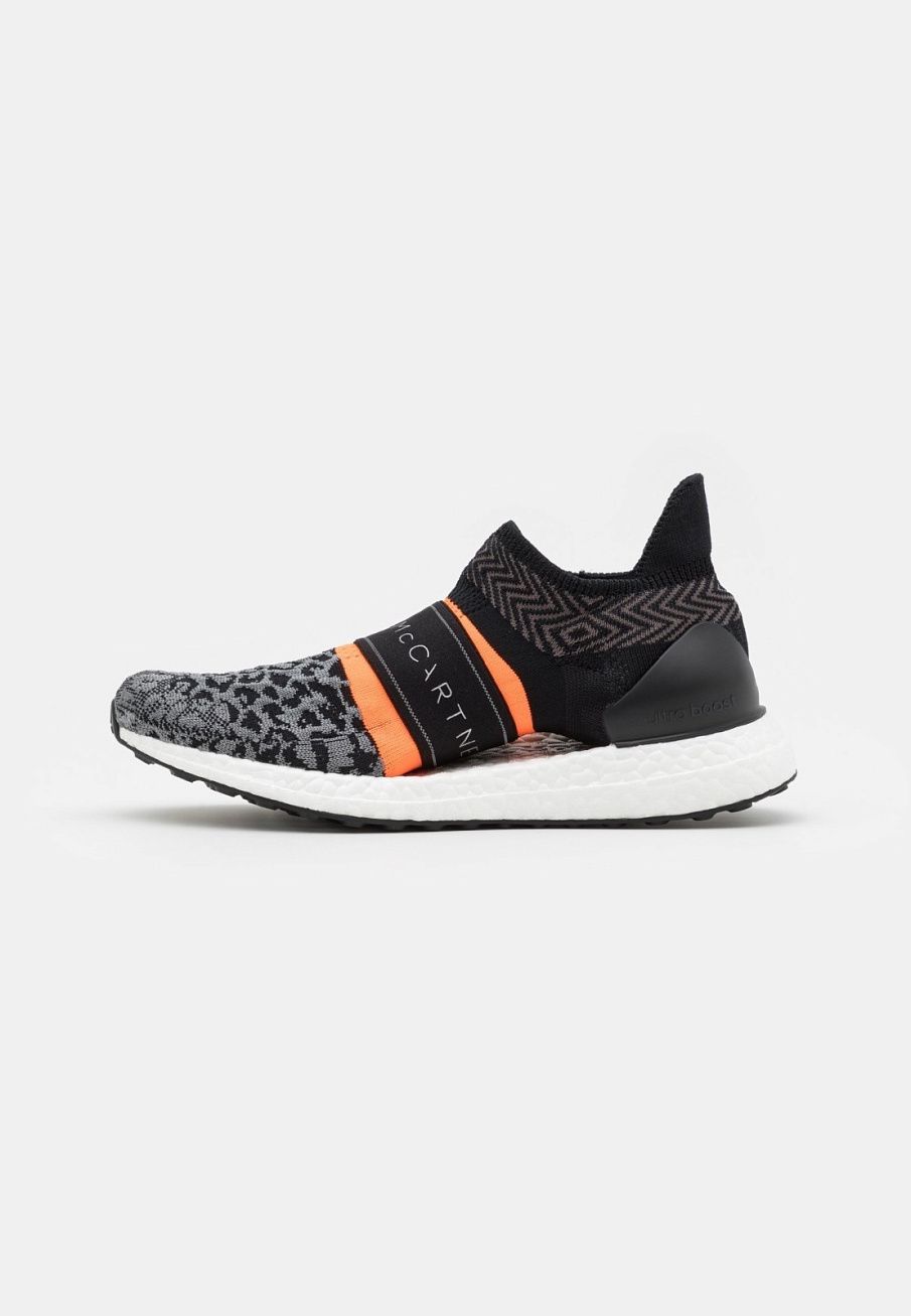 Фото № 1 с приближением к товару «‎Adidas Ultraboost 3D Knit»