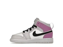 Фото № 3 с приближением к товару «‎Jordan 1 Mid»