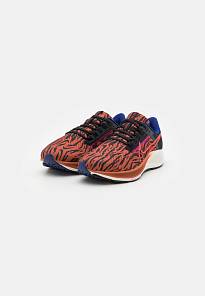 Фото № 2 с приближением к товару «‎Nike Air Zoom Pegasus 38»