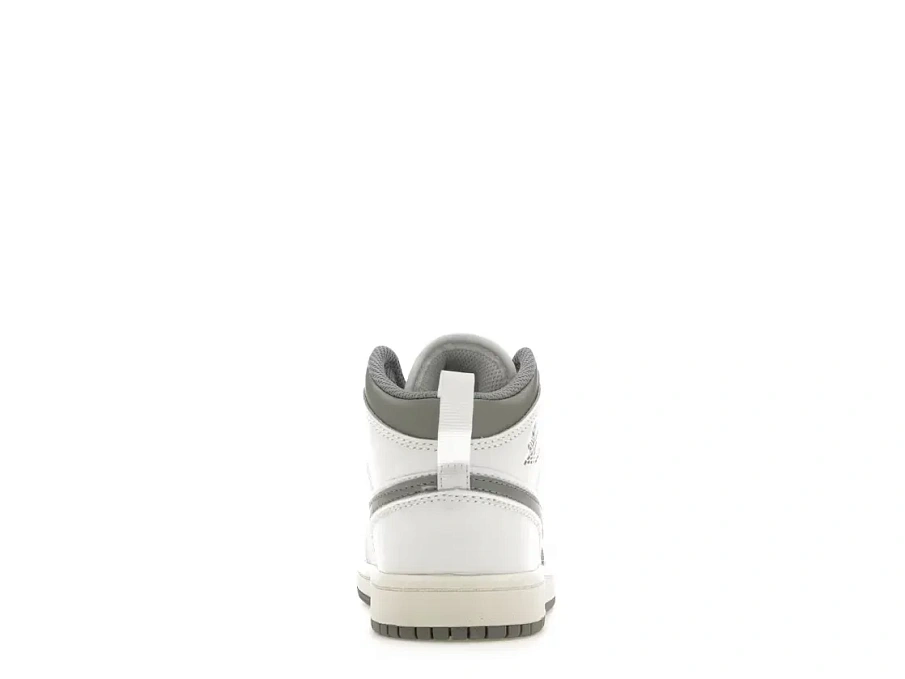 Фото № 4 с приближением к товару «‎Jordan 1 Mid»