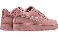 Фото № 2 с приближением к товару «‎Nike Air Force 1 LV8 Suede GS 'Stardust Pink'»