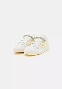 Фото № 2 с приближением к товару «‎FORUM»