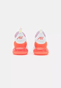 Фото № 3 с приближением к товару «‎AIR MAX 270»