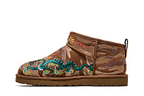 Фото № 4 с приближением к товару «‎Palace x UGG Classic Ultra Mini Boot Chestnut Camo»