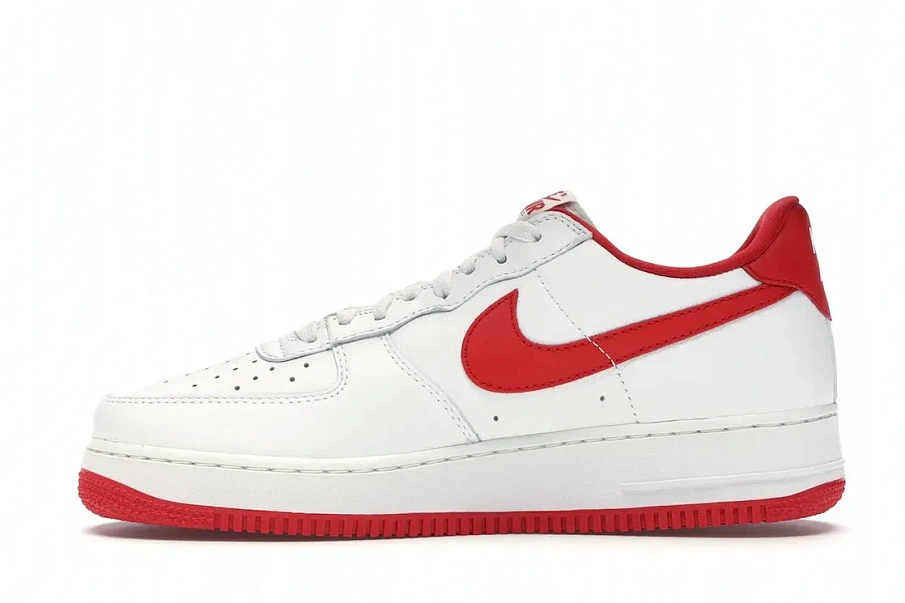 Фото № 3 с приближением к товару «‎Nike Air Force 1 Low University Red»