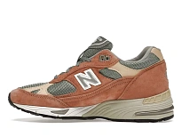 Фото № 3 с приближением к товару «‎New Balance 991»