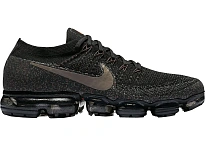 Фото № 1 с приближением к товару «‎Nike Air VaporMax Black Dark Mushroom»
