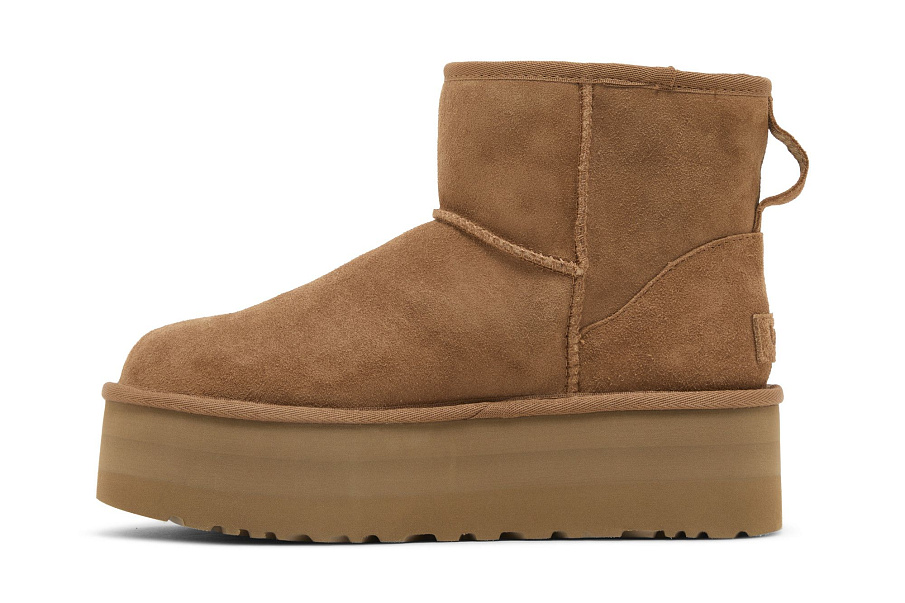 Фото № 4 с приближением к товару «‎UGG Women's Classic Mini Platform Boot Chestnut»