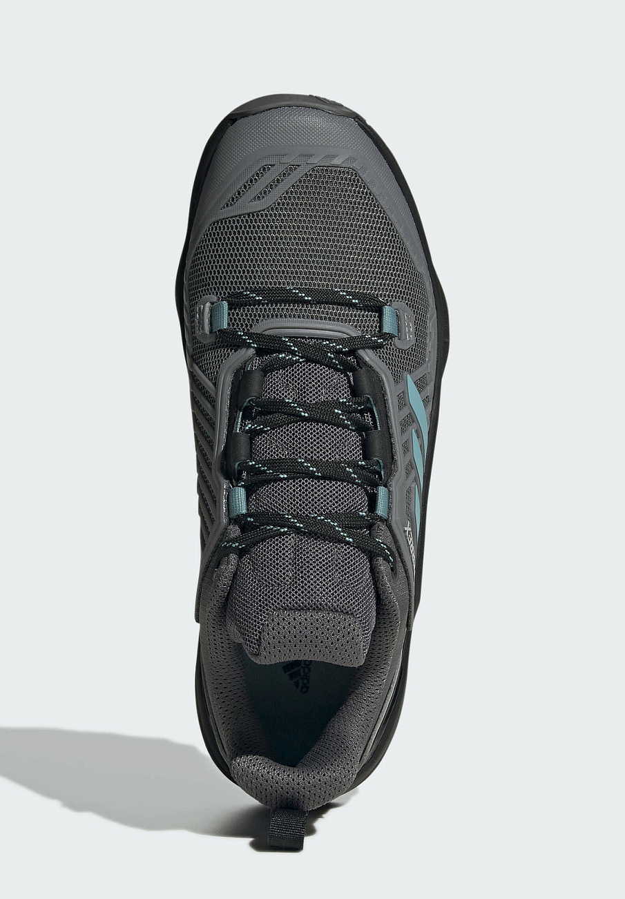 Фото № 3 с приближением к товару «‎Adidas Swift»